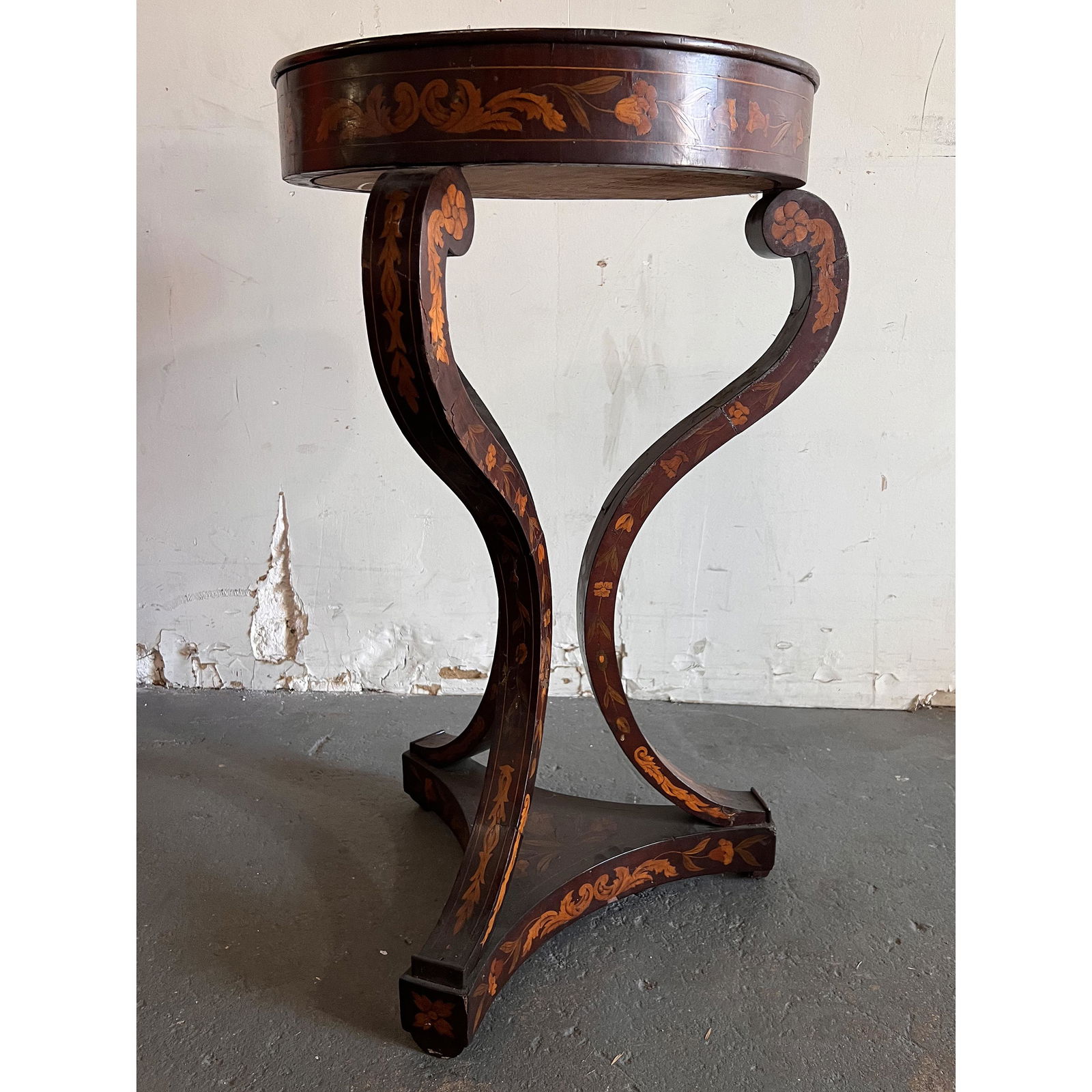 Antique Marquetry-Inlaid Circular Planter (1 of 9)