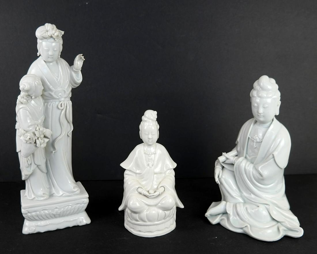 Three Chinese Blanc de Chine Porcelain Figures (1 of 14)
