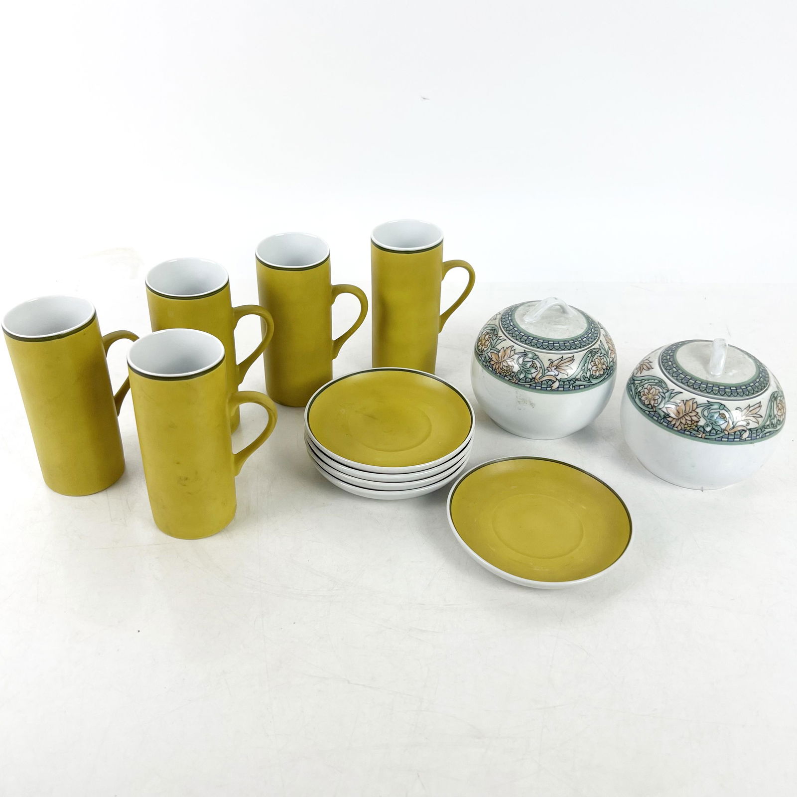 Lagardo Tackett Yellow Demitasse Set & Others (1 of 9)