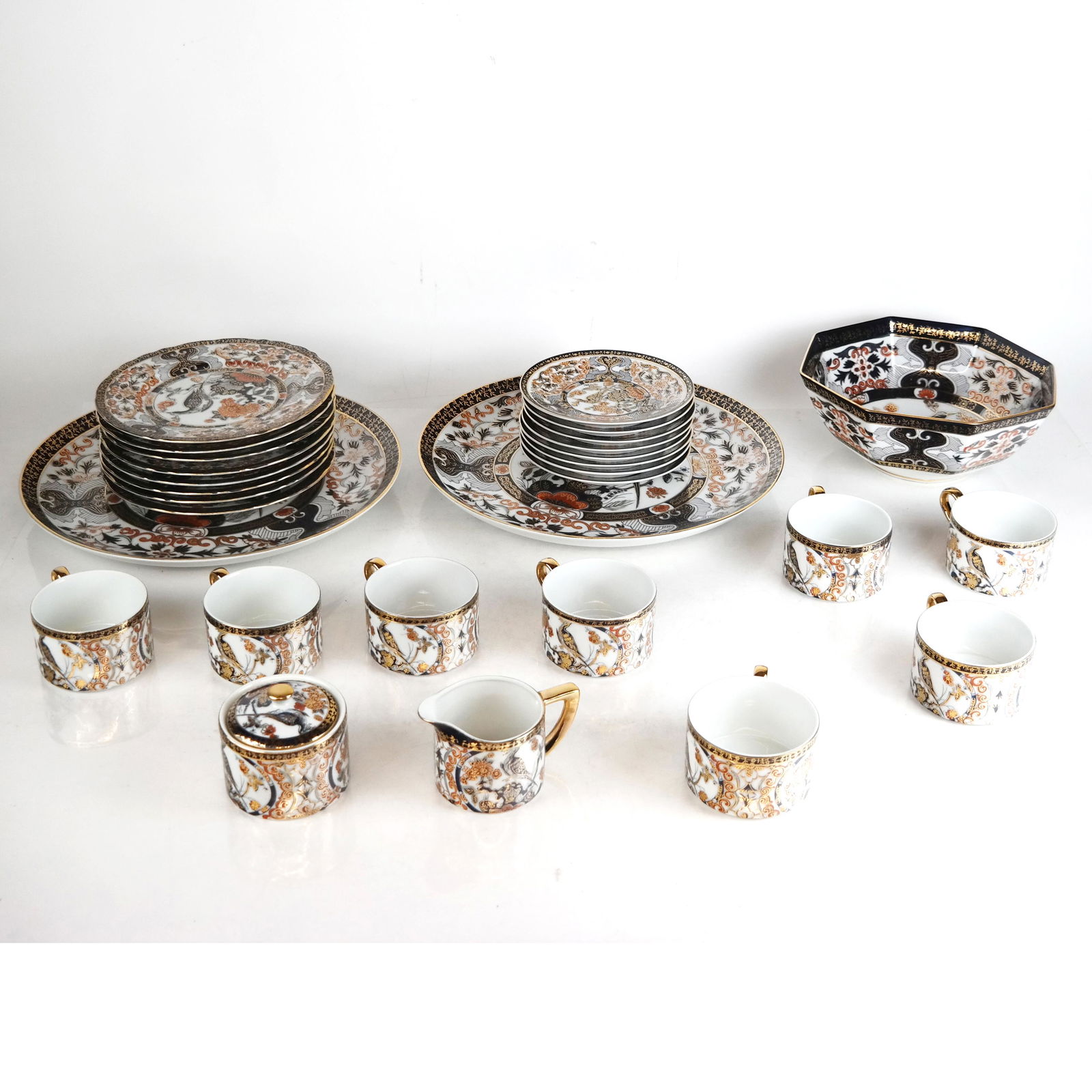 Japanese Imari Pattern Dessert Set (1 of 18)