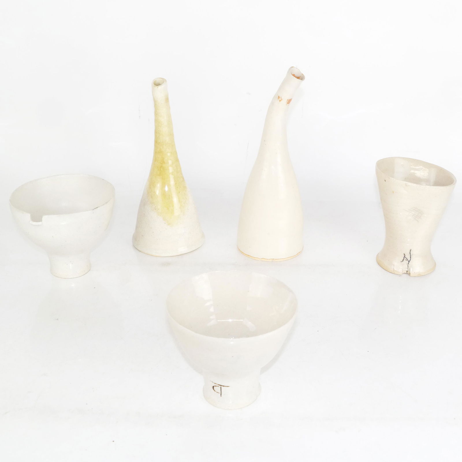 Five Pieces of 20th Century Art Pottery (1 of 12)