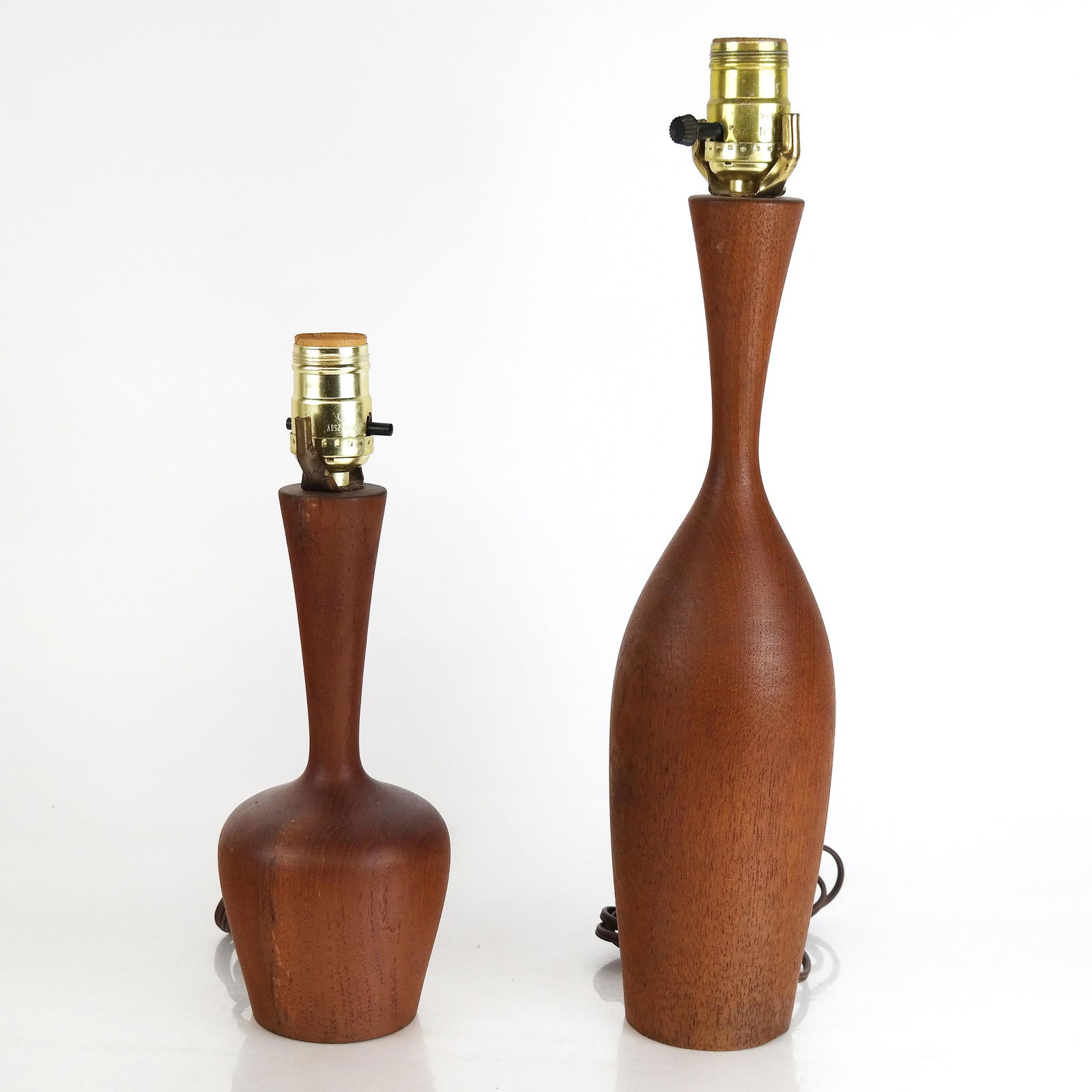 Two Mid-Century Modern Teak Table Lamps (1 of 5)