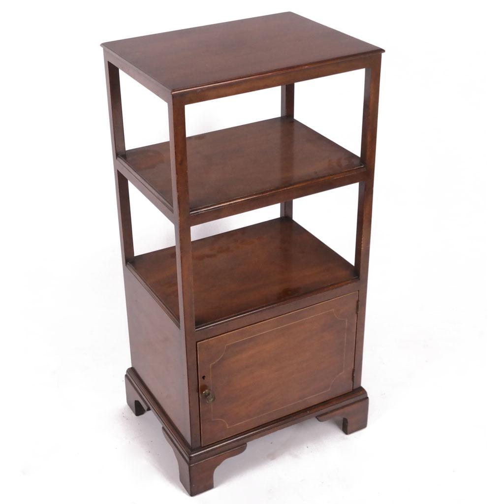 Kittinger, NY Three-Tier Etagere (1 of 7)