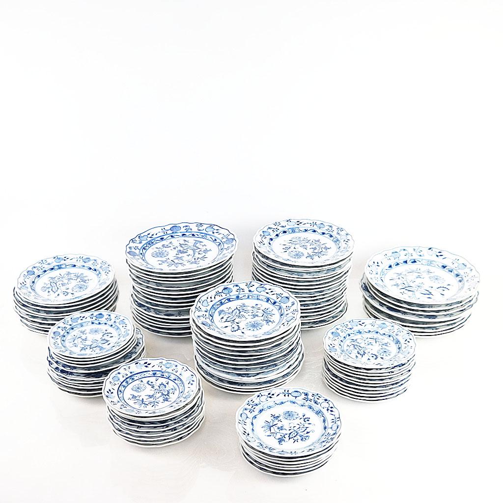 Meissen Porcelain "Blue Onion" Group (106 Pcs) (1 of 9)