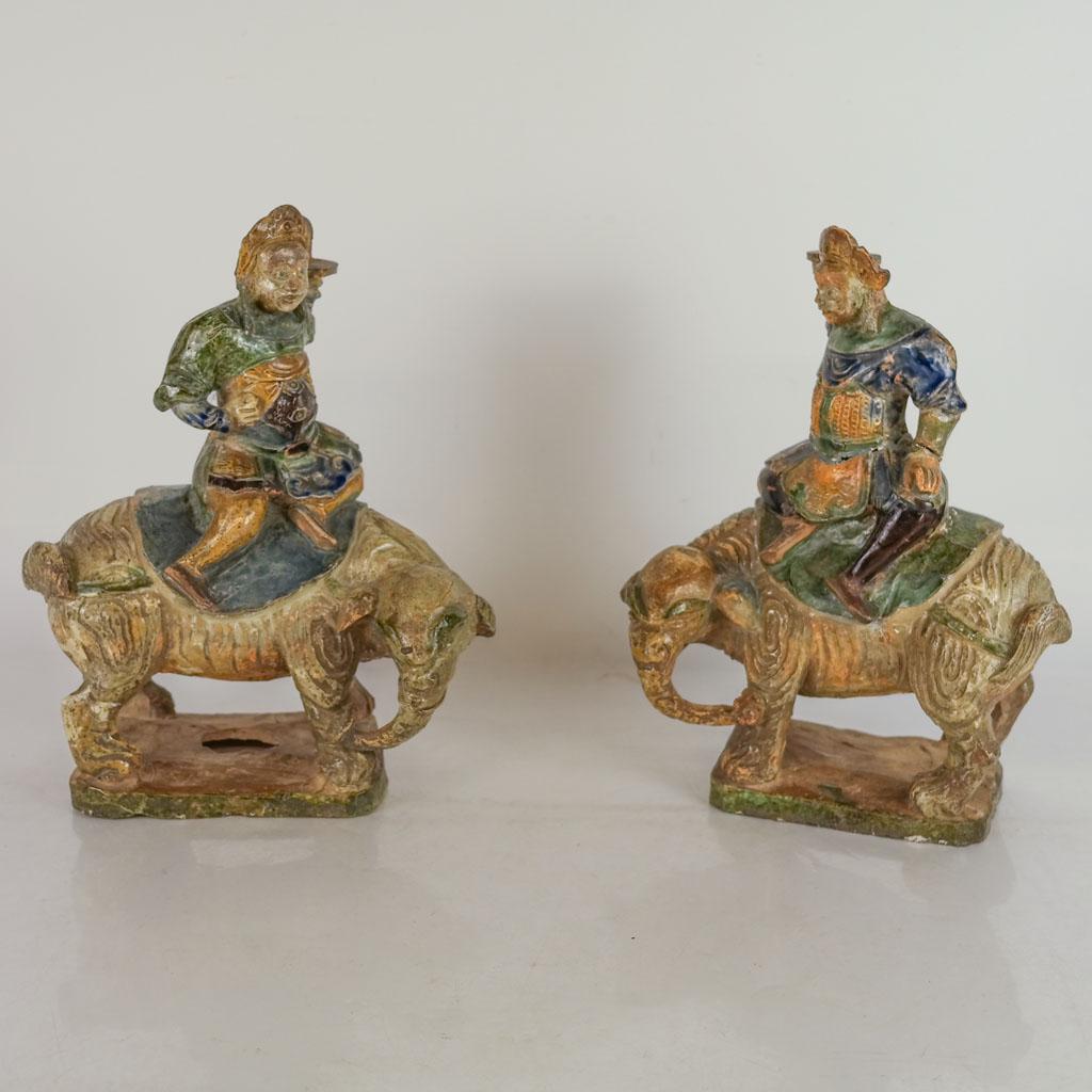 Pair of "Egg & Spinach" Terracotta Figures (1 of 12)
