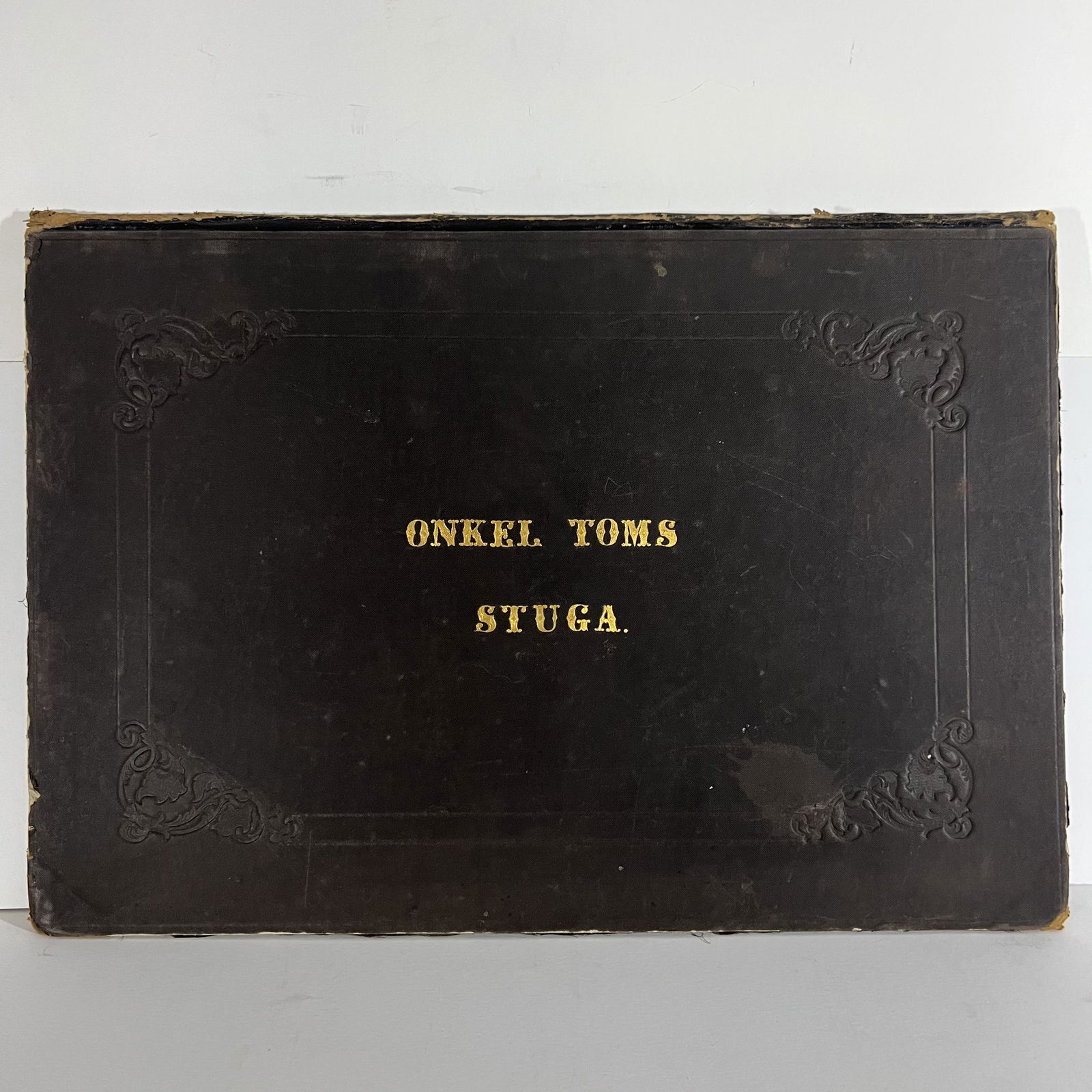 "Onkel Toms Stuga" - 19th C. Folio of Lithographs (1 of 15)