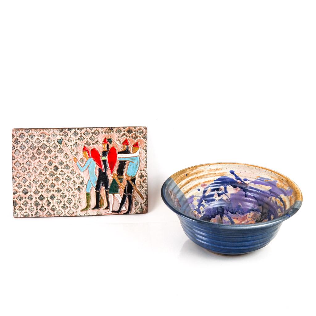 Two Pieces of Mid-Century Modern Pottery (1 of 11)