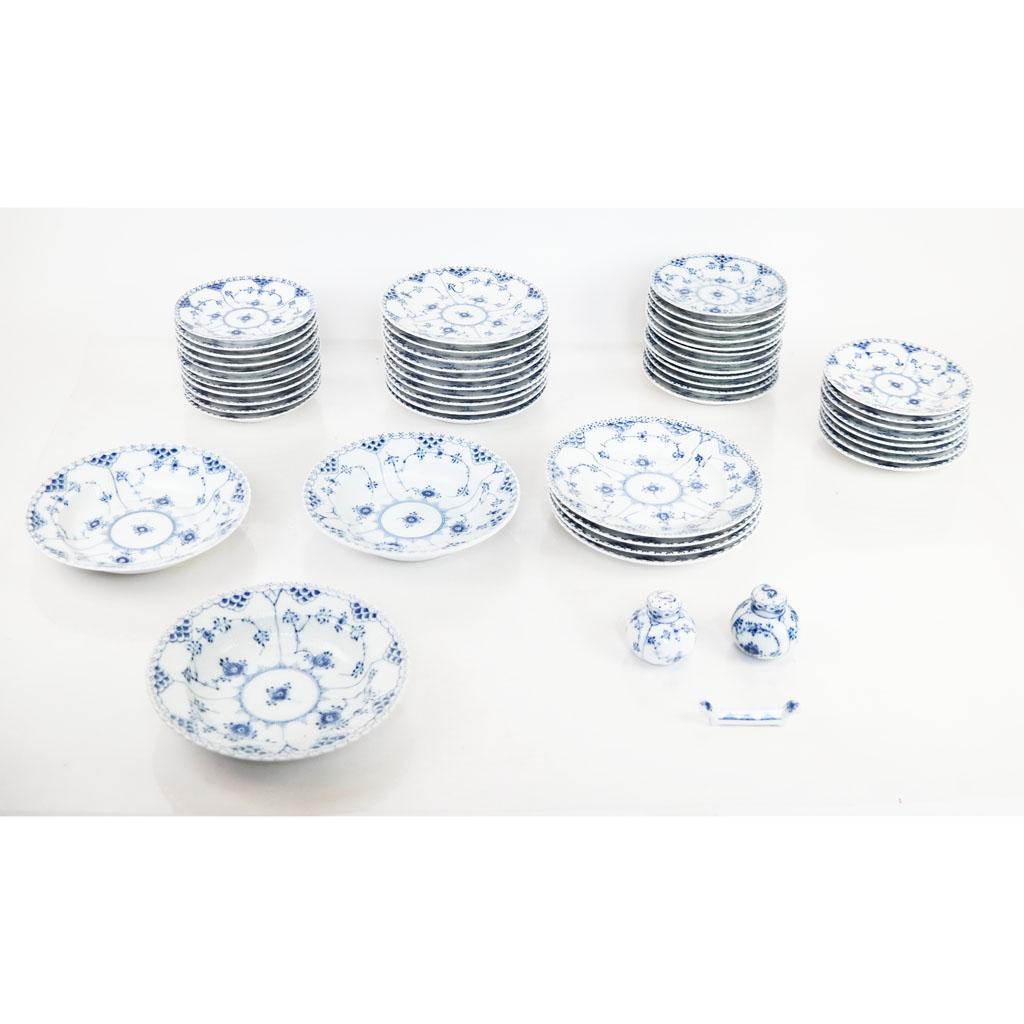 Royal Copenhagen Assembled Reticulated "Blue Lace" (1 of 12)