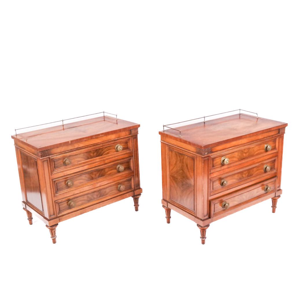 Pair of Karges Neoclassical-Style Night Stands (1 of 11)