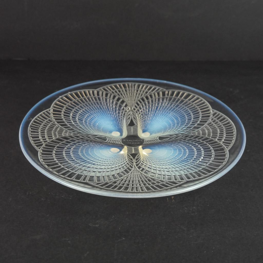 Rene LALIQUE: Large Coquilles Plate, Signed (1 of 8)