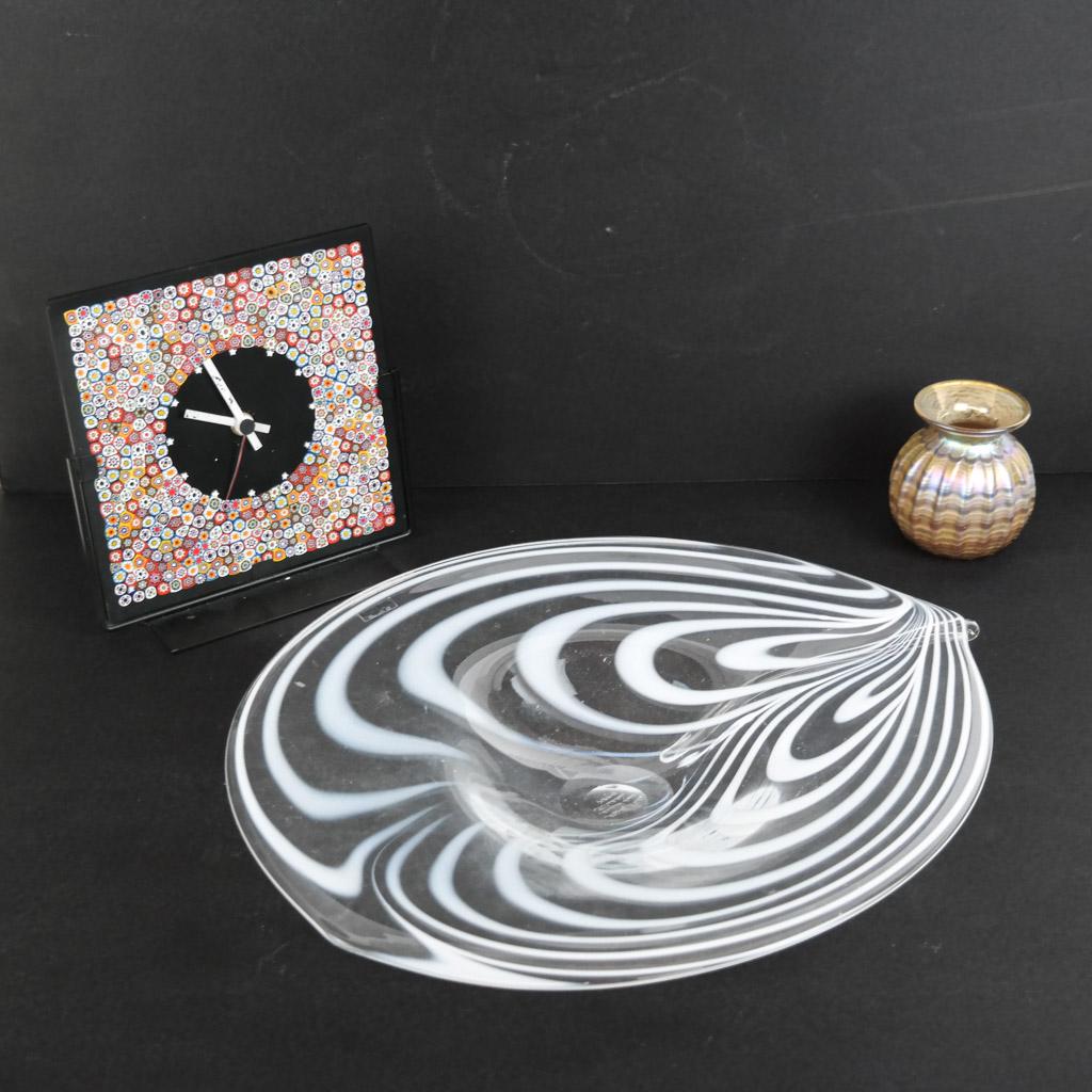 Moderne Art Glass Items: Clock, Vase, Tray (1 of 15)