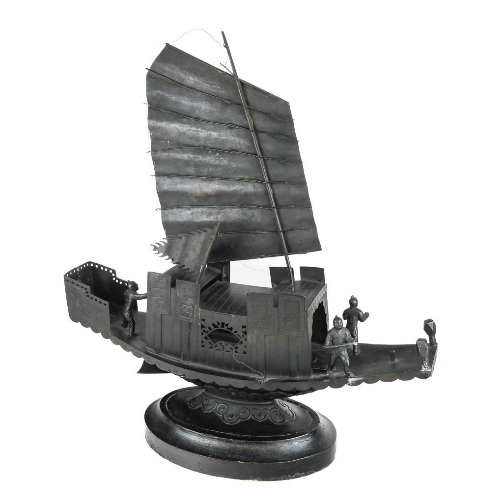 Chinese Patinated Bronze Sculpture of a Ship (1 of 15)