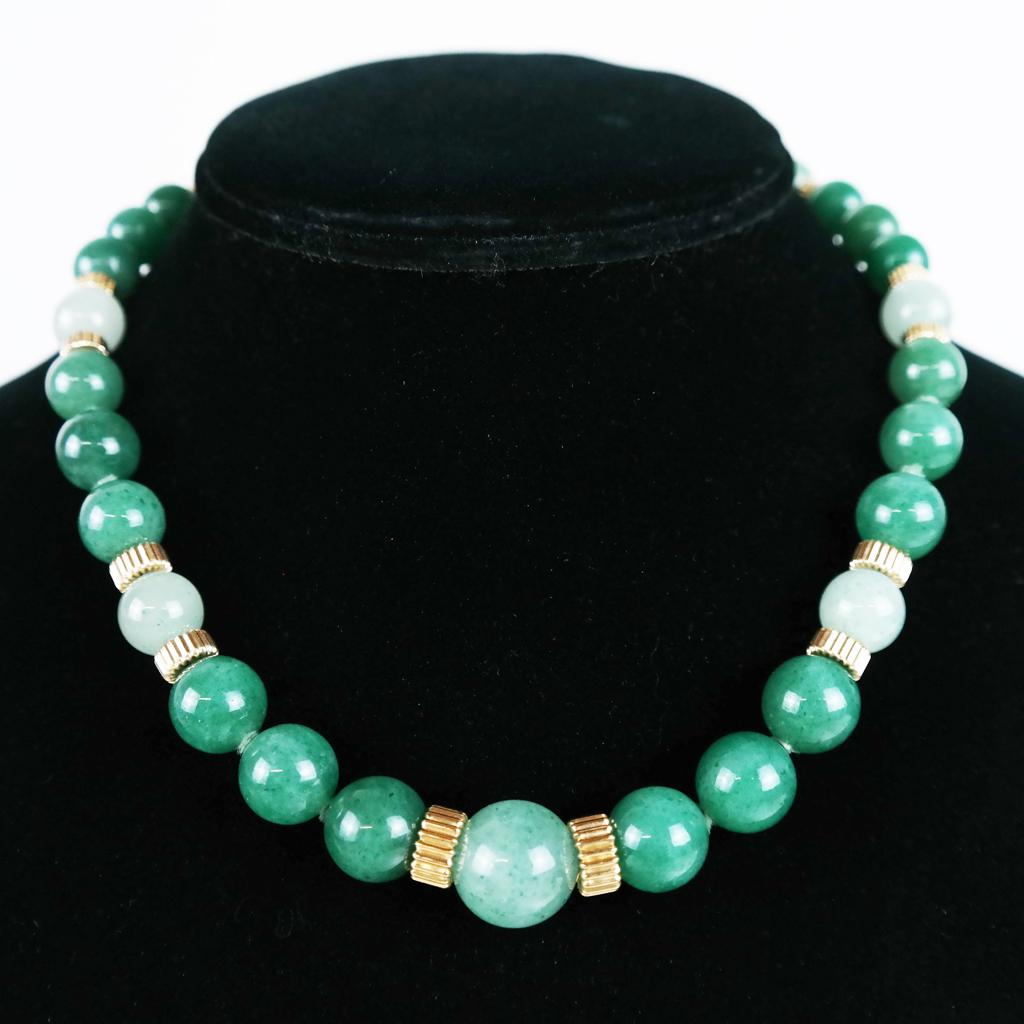 14K Yellow Gold & Jade Necklace (1 of 5)