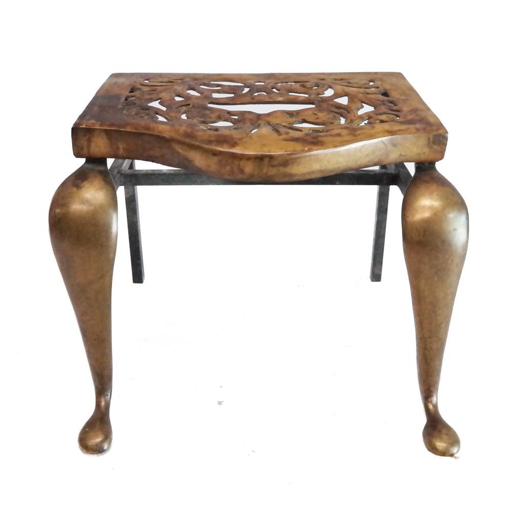 Georgian-Style Brass & Iron Fireplace Butler (1 of 9)