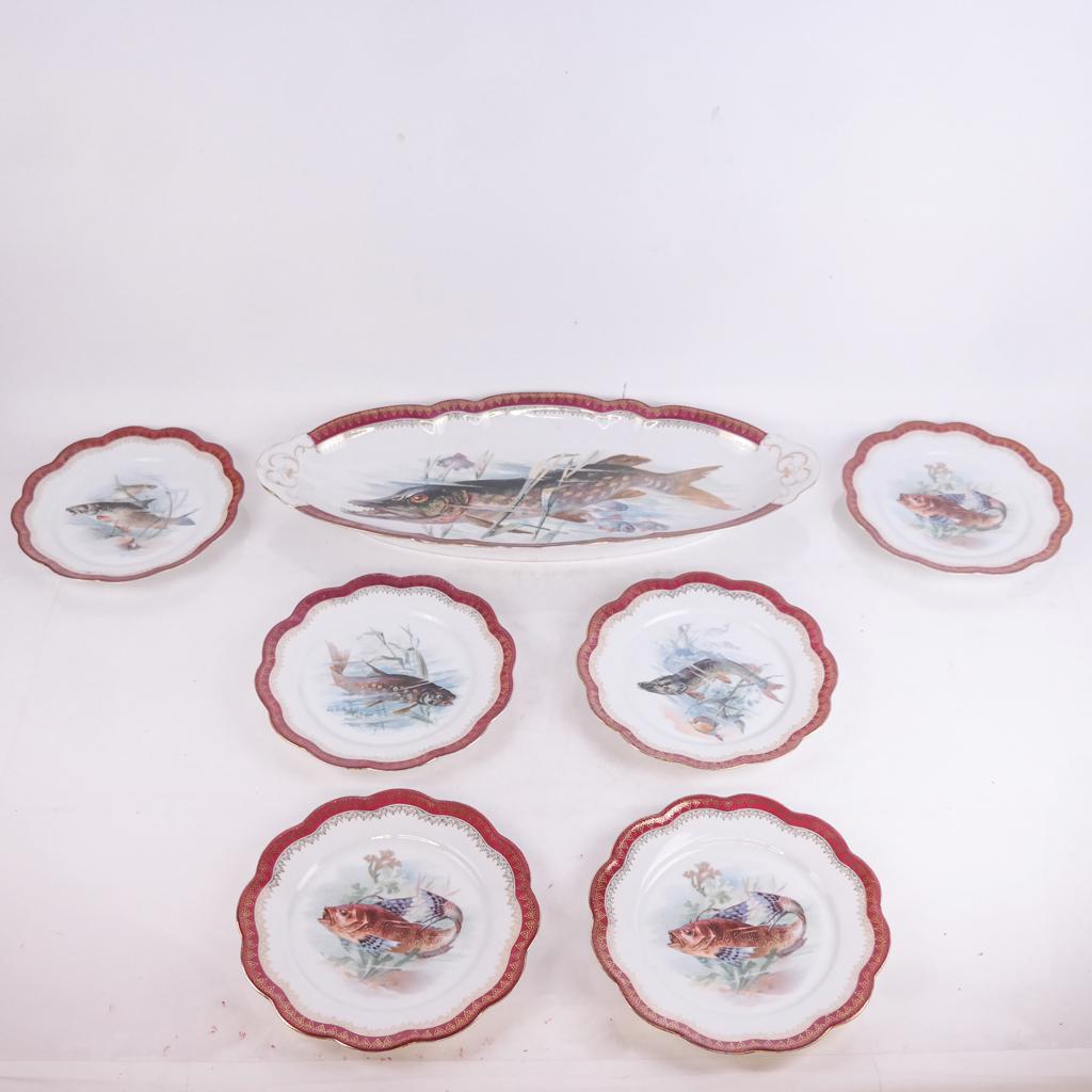 Six Limoges Side Plates & Large Server (1 of 12)