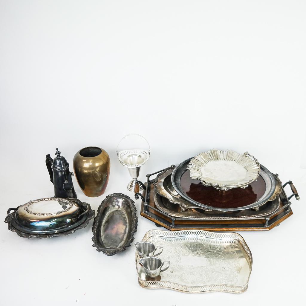 Assorted Silver Plate Articles (1 of 16)