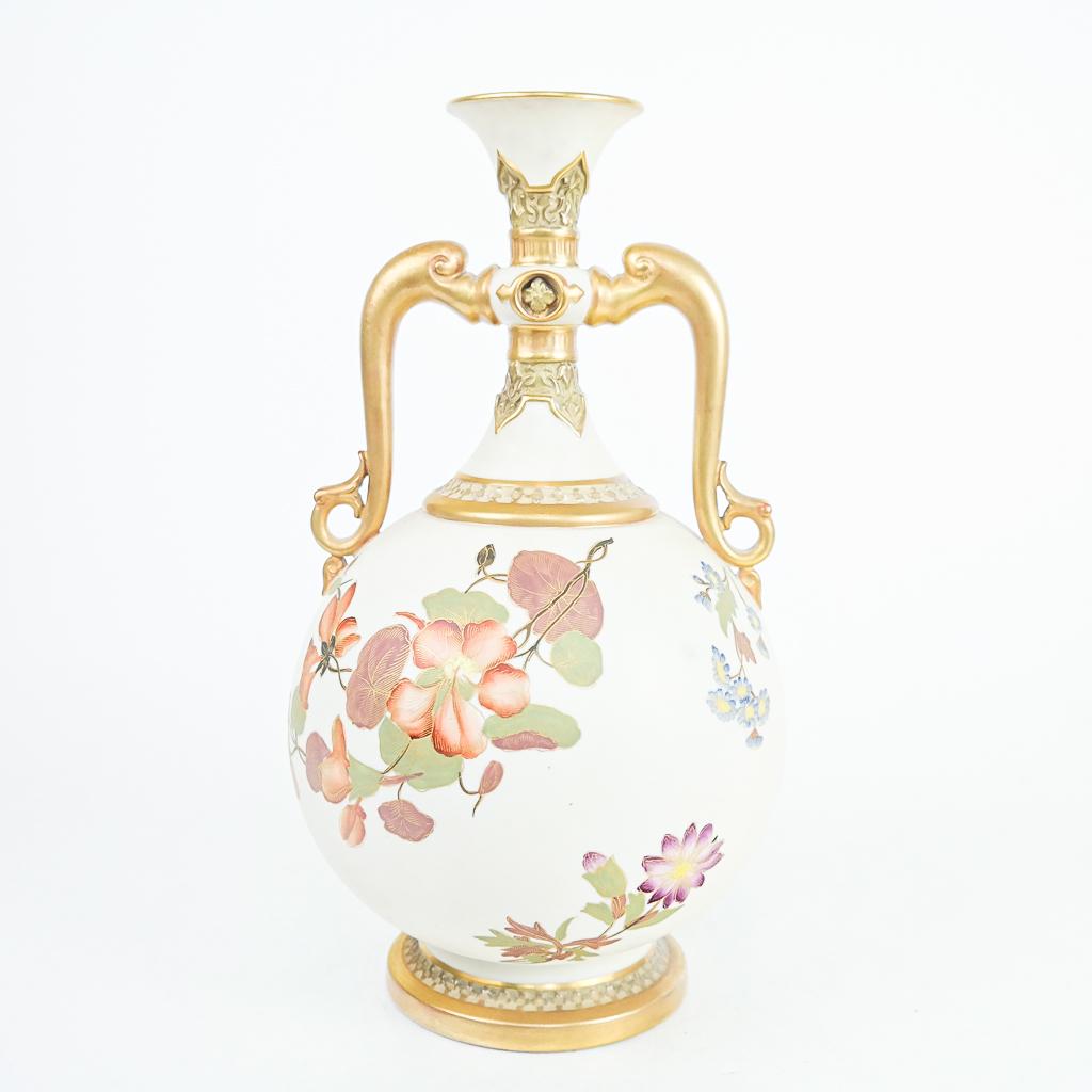Royal Worcester "Iznik" Vase (1 of 7)