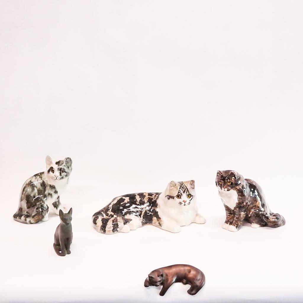 Group of Five Cat Figures (5) (1 of 11)