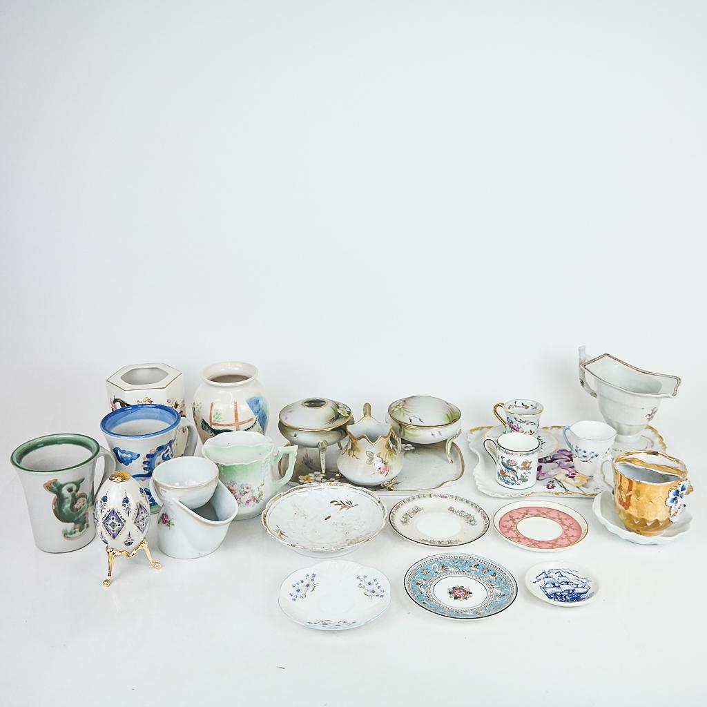 Assembled Group of Tableware (23 Pcs) (1 of 18)