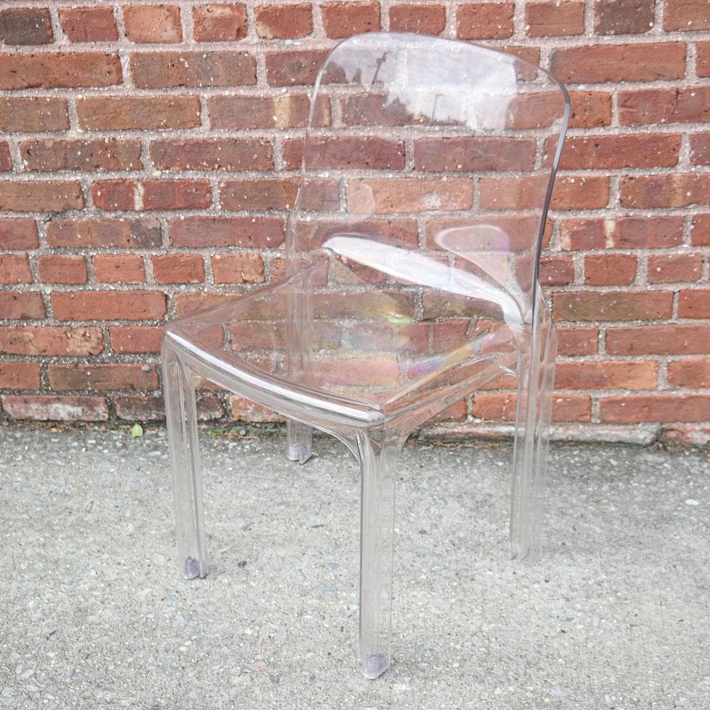 Vico Magistretti Lucite "Selene" Chair (1 of 13)