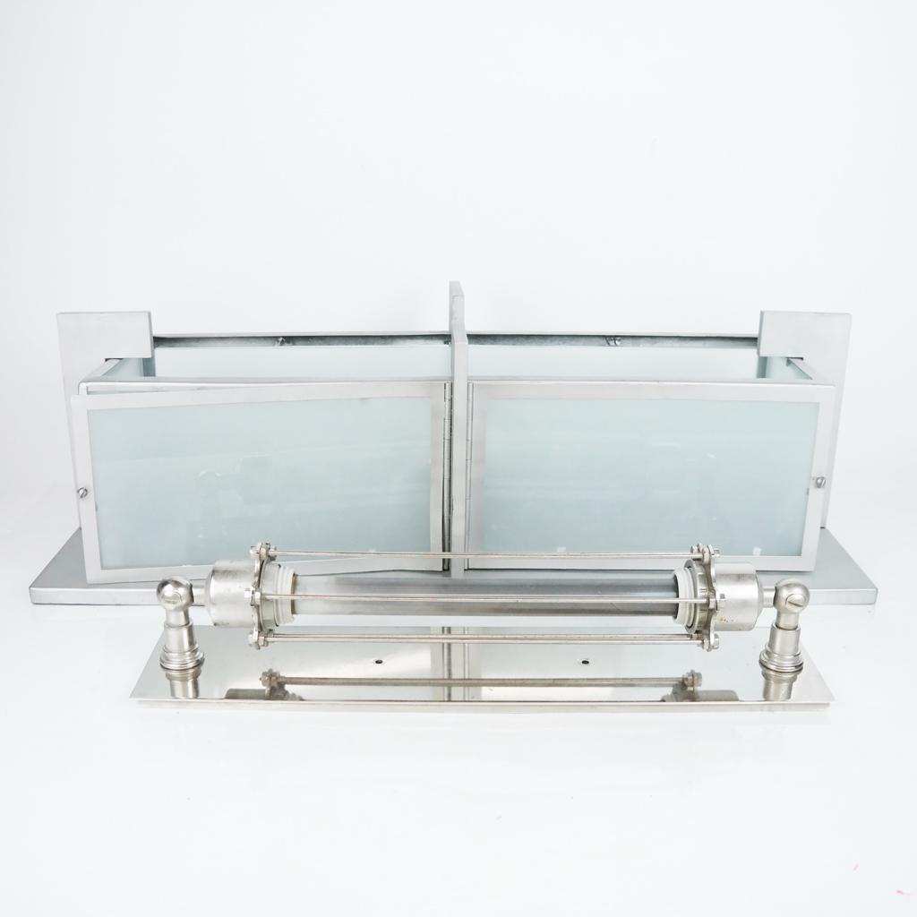 Two Art Deco-Style Lighting Fixtures (1 of 17)