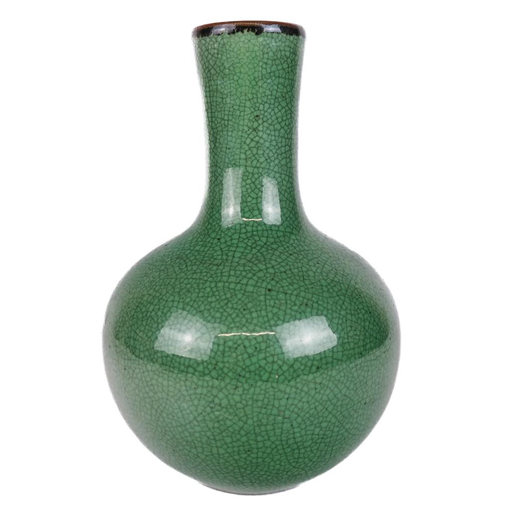 Chinese 18th Century Green Glazed Vase (1 of 7)