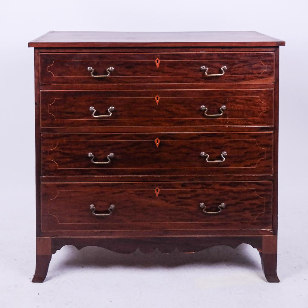 American Hepplewhite Chest of Drawers (1 of 13)