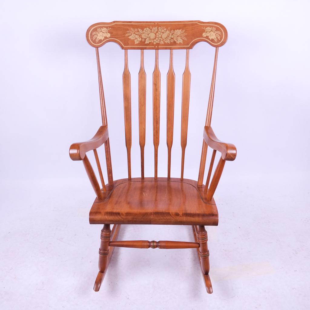 American-Style Rock Maple Rocker (1 of 11)
