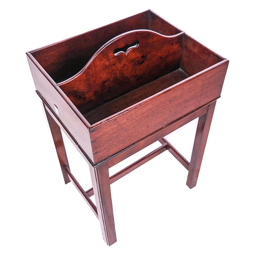 Georgian Mahogany Cutlery Box on Later Stand (1 of 10)