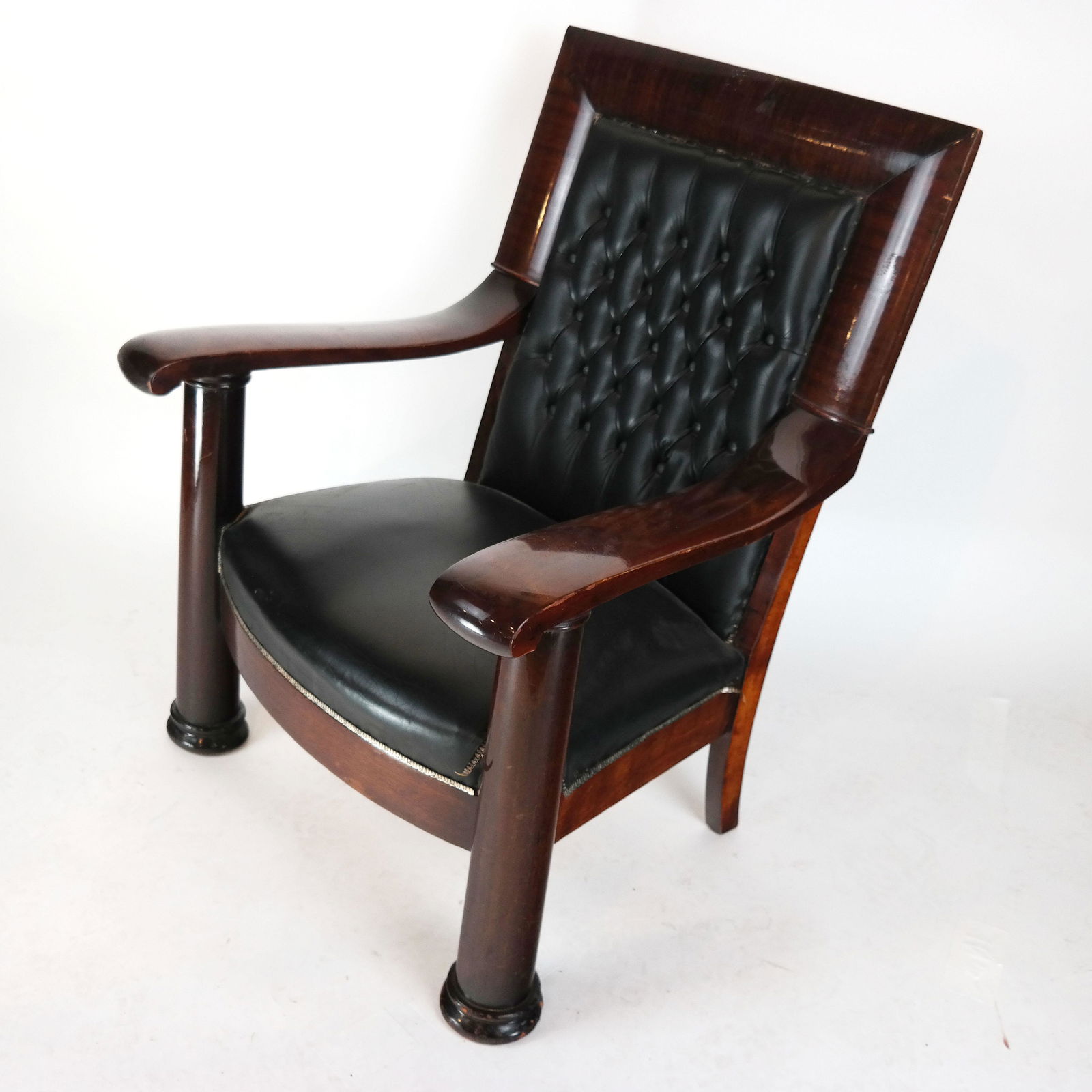 Large 20th C. Mahogany Armchair (1 of 8)