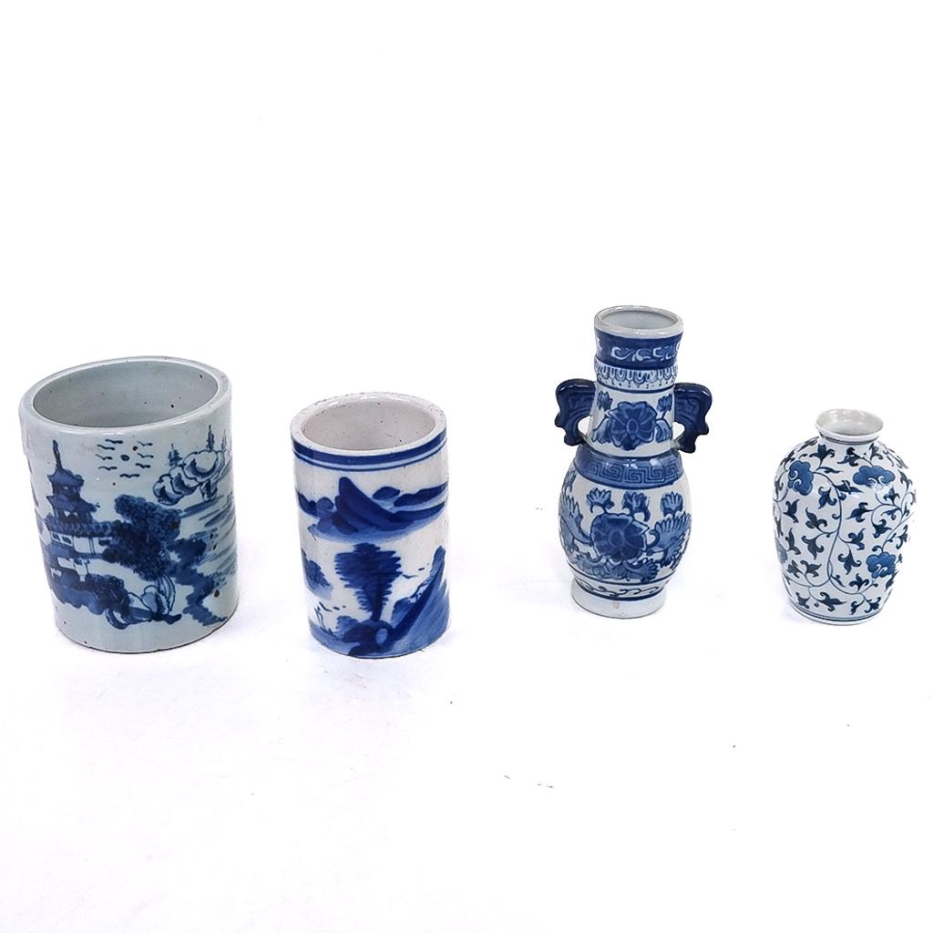 Chinese Group of Blue and White Porcelain Vessels (1 of 8)
