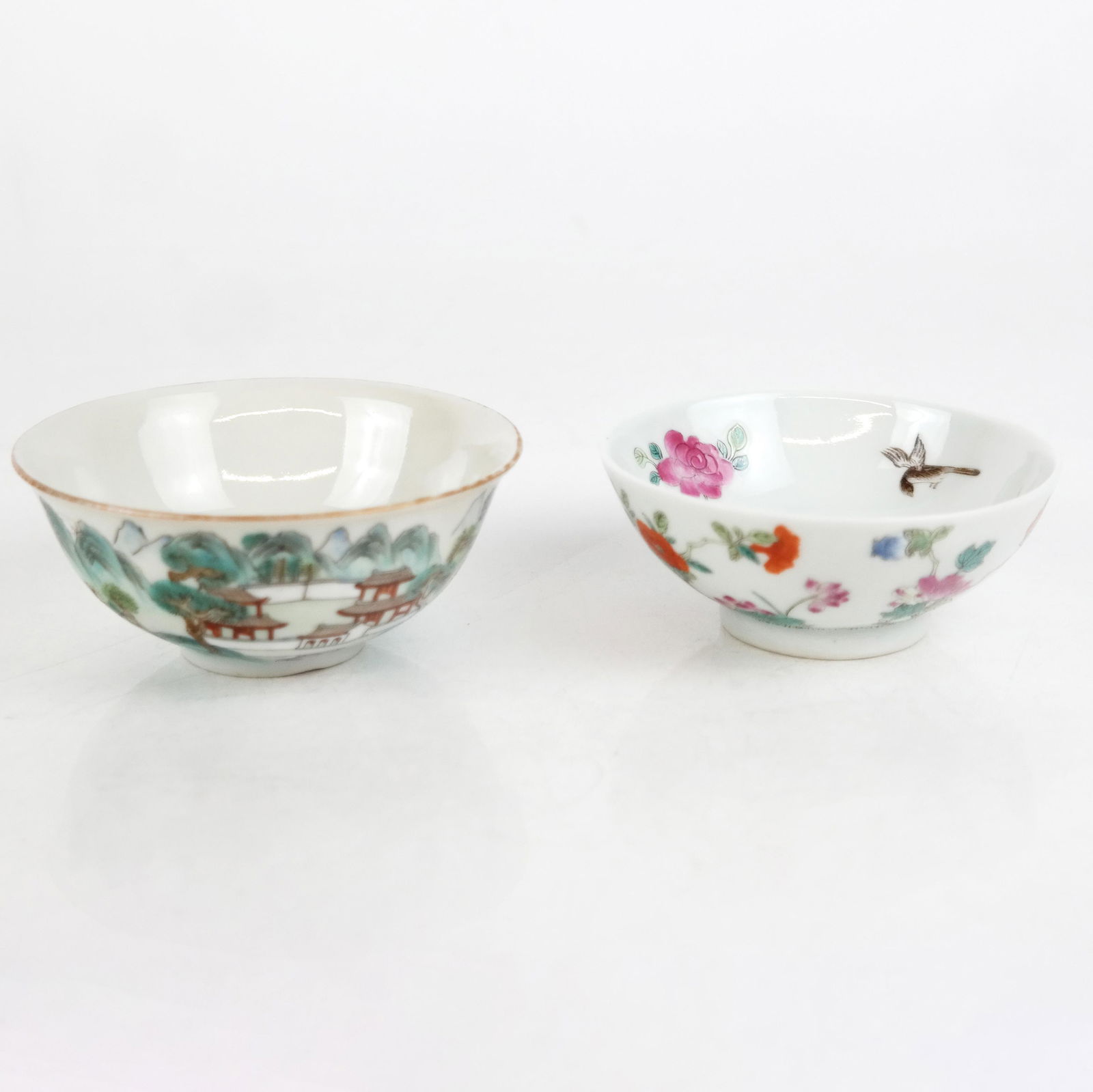 Two Small Chinese Porcelain Bowls (1 of 14)