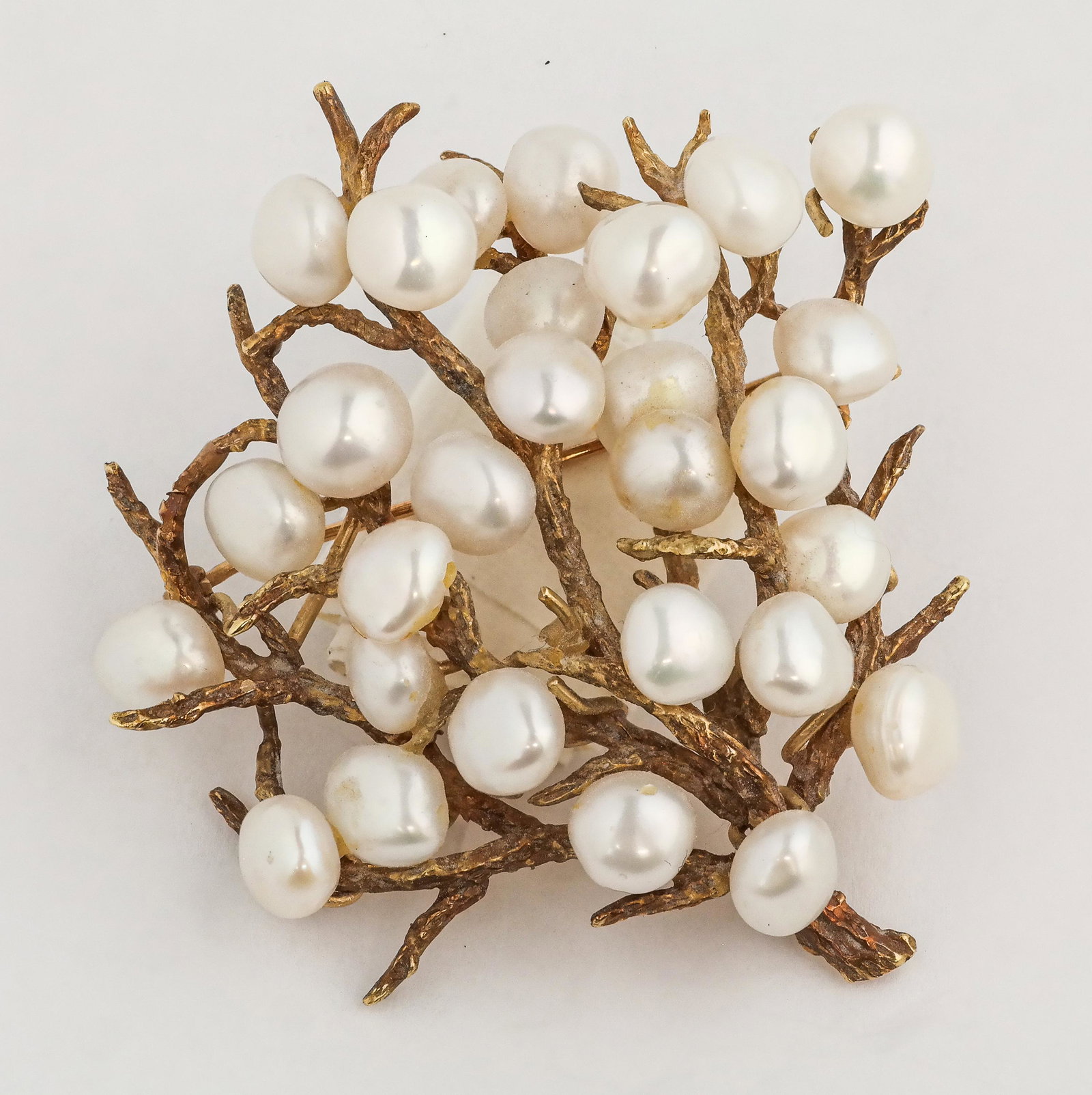14K Gold & Pearl "Bush" Pin: 14K yellow gold with baroque pearls "Bush" pin. 15.6 dwt. / 24.2 grams.