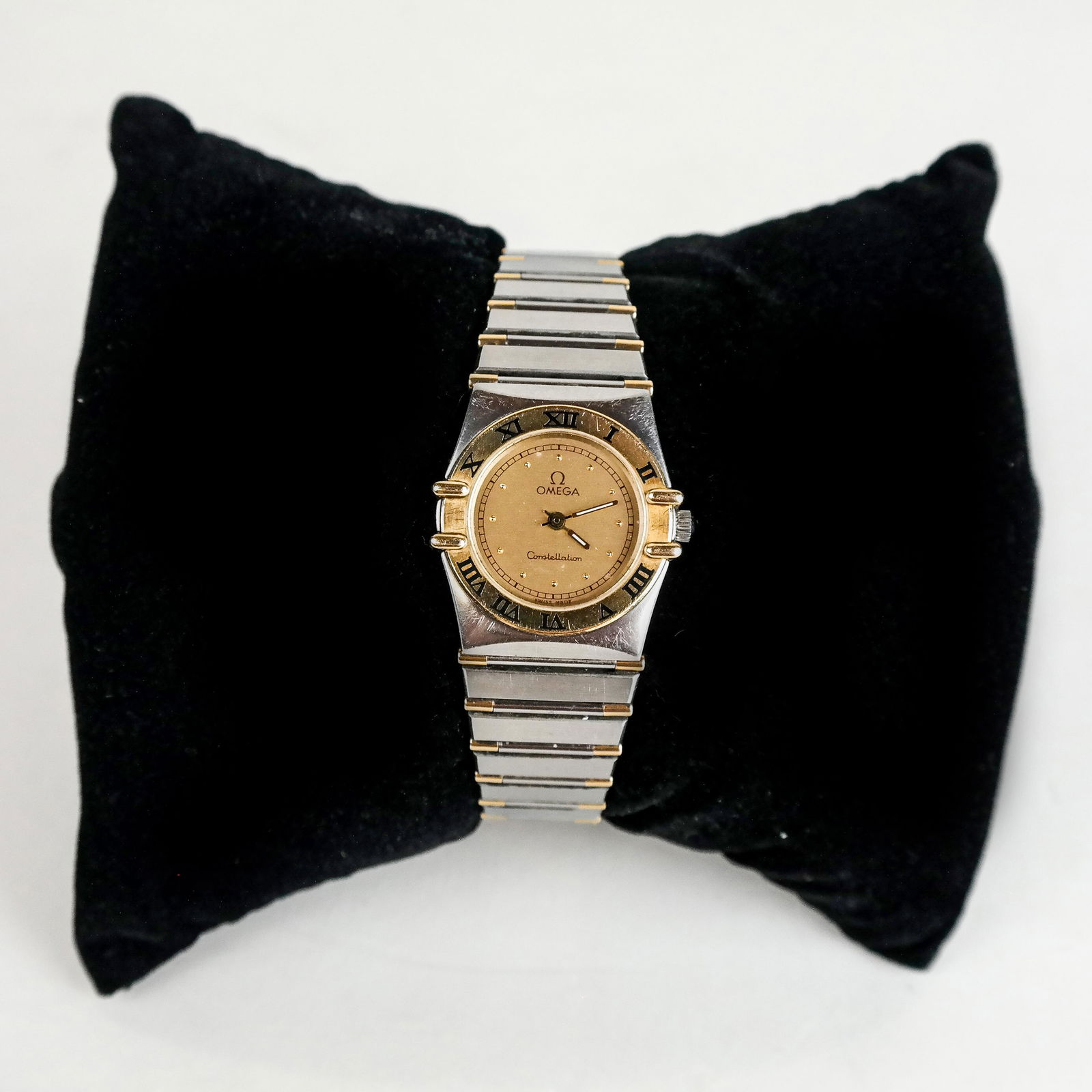 Omega Constellation Watch (1 of 9)