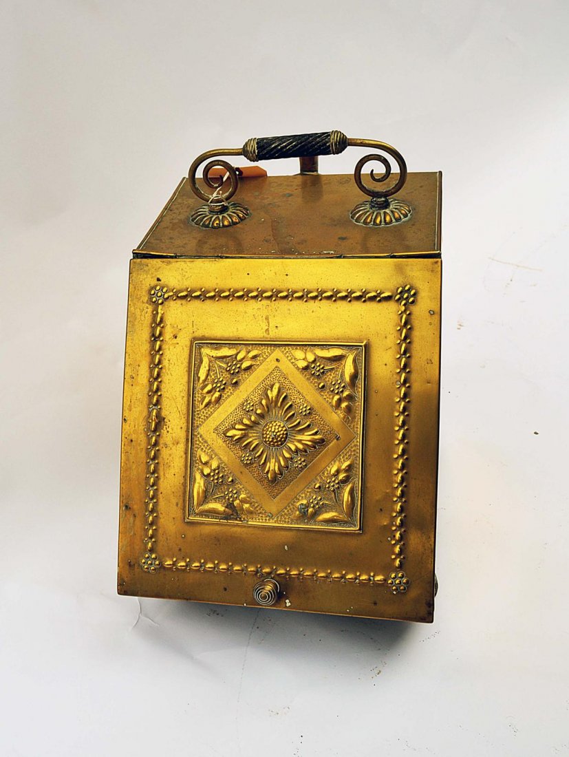 Victorian Brass Coal Scuttle: An English 19th C. Victorian brass coal scuttle. Good condition. From the Estate of Arthur Laurents.