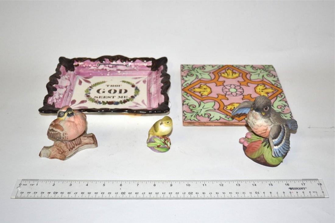 Mixed Porcelain & Ceramic [Five Pieces]: Three porcelain birds, [two Boehm, one Royal Worcester], together with a ceramic tile and decorative ceramic tray. Largest bird: 5" H.