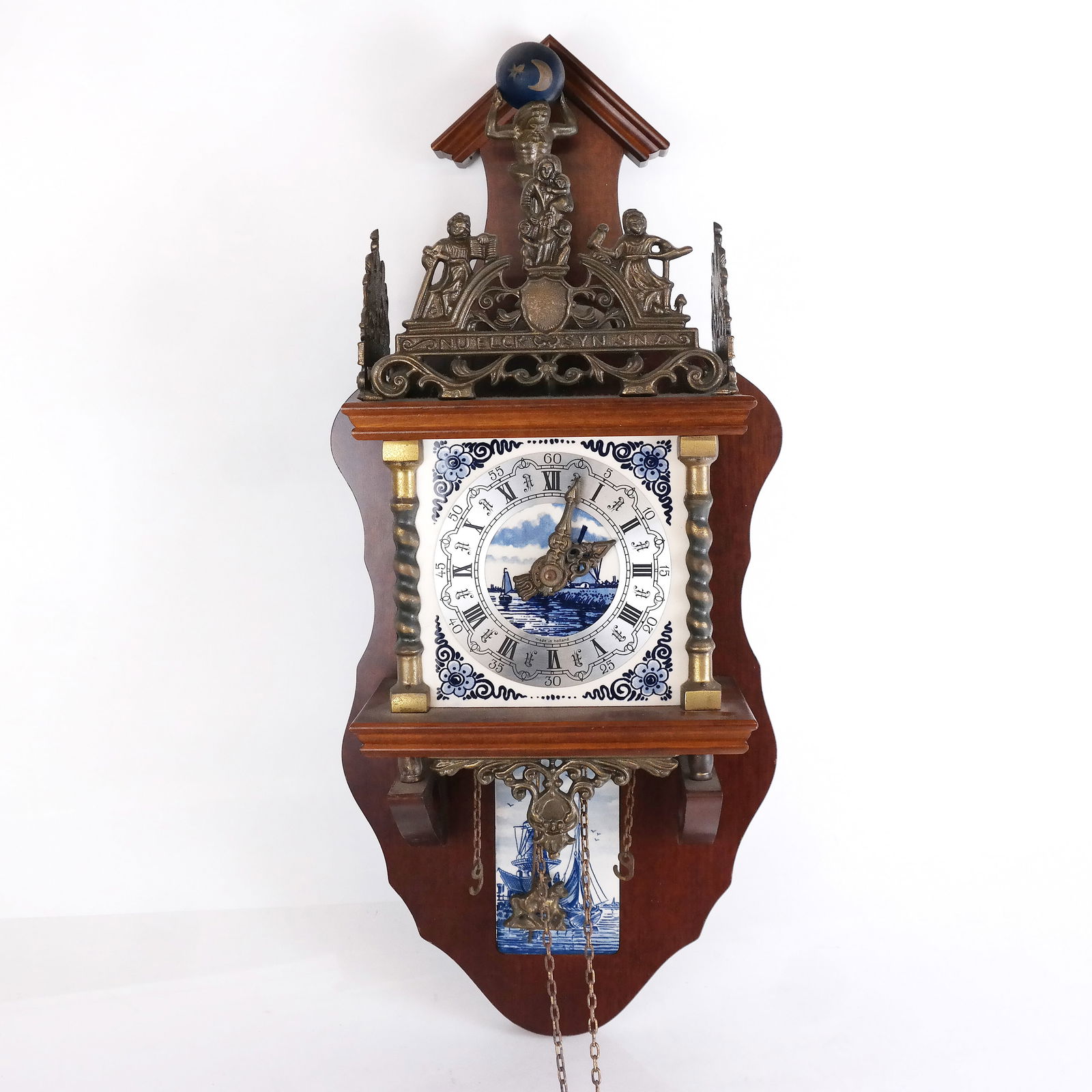 Dutch Freisland-Style Wall Clock (1 of 12)