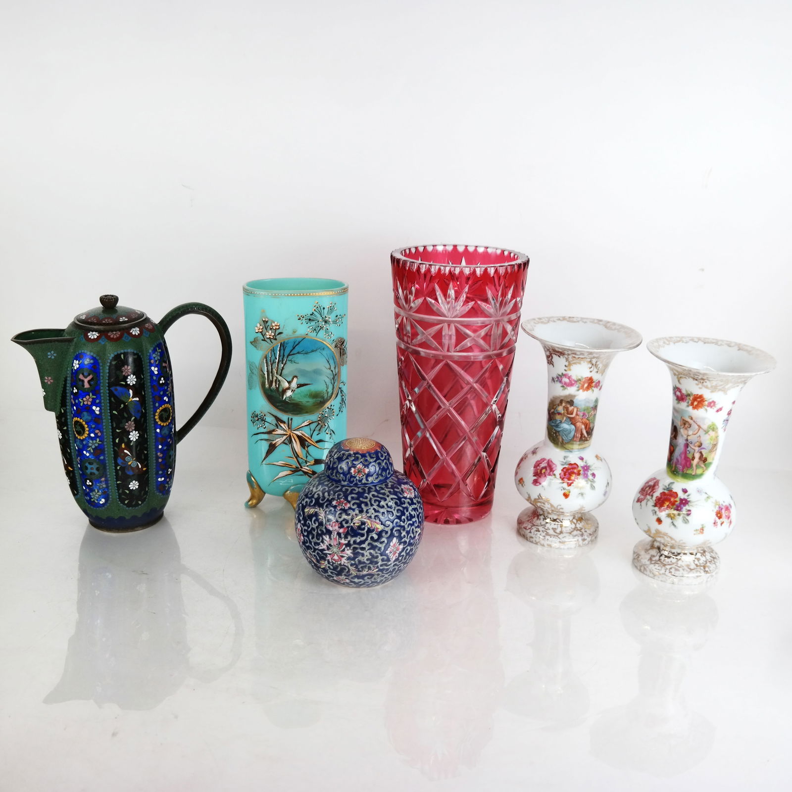 Group of Six Pieces of Porcelain & Crystal (1 of 14)