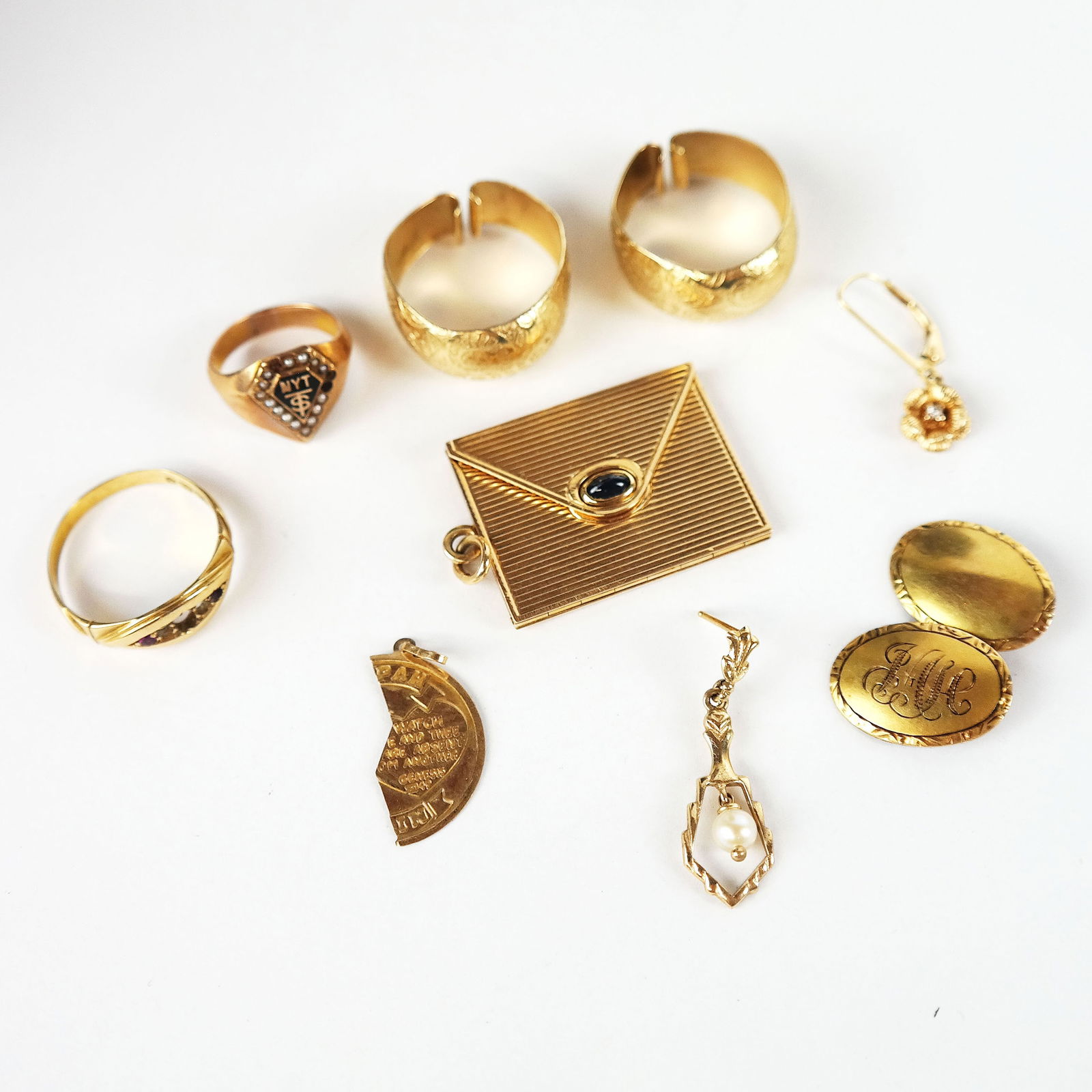 Assorted 14K Jewelry (1 of 13)