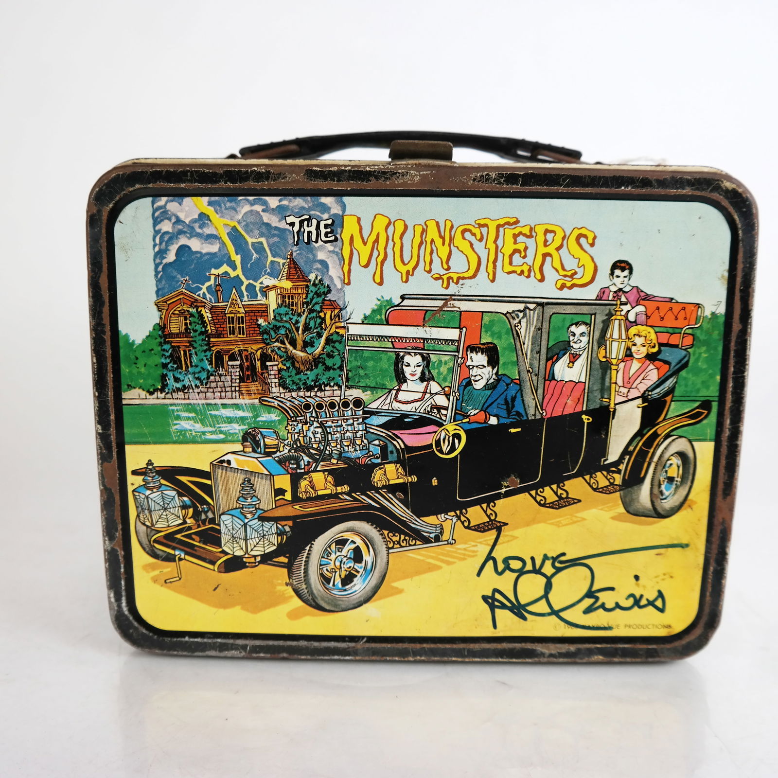 Al Lewis Signed "Munsters" Lunchbox (1 of 9)