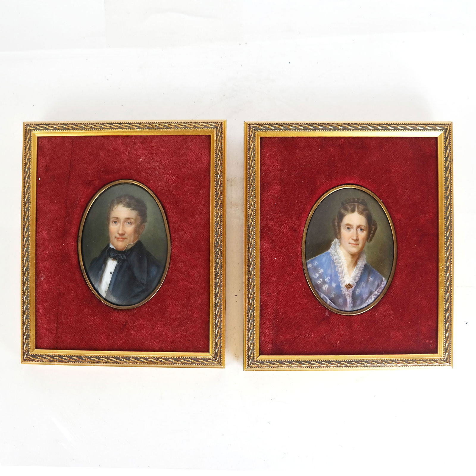 Pair Framed Oval Portrait Plaques (1 of 8)