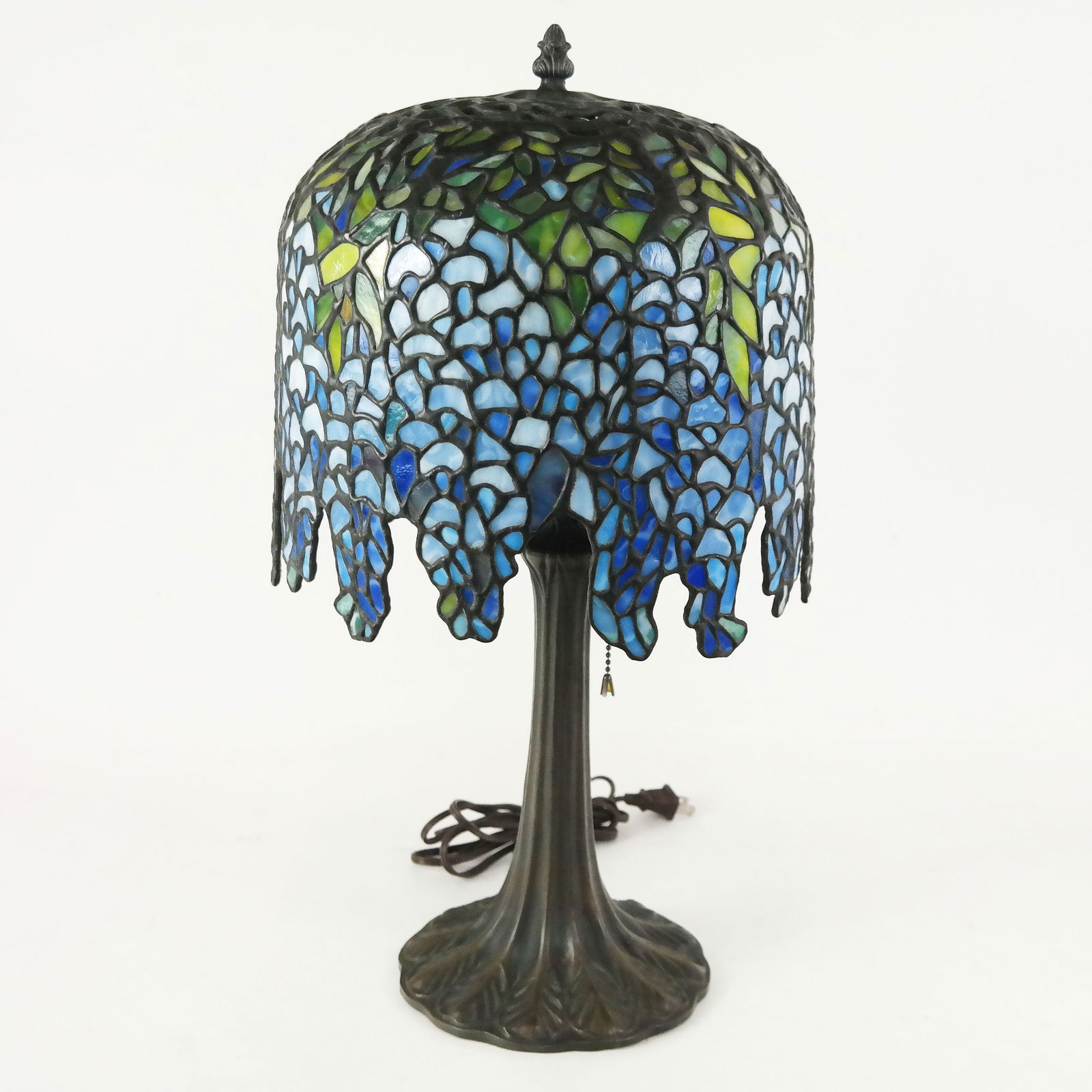 Tiffany-Style "Wisteria" Table Lamp (1 of 11)
