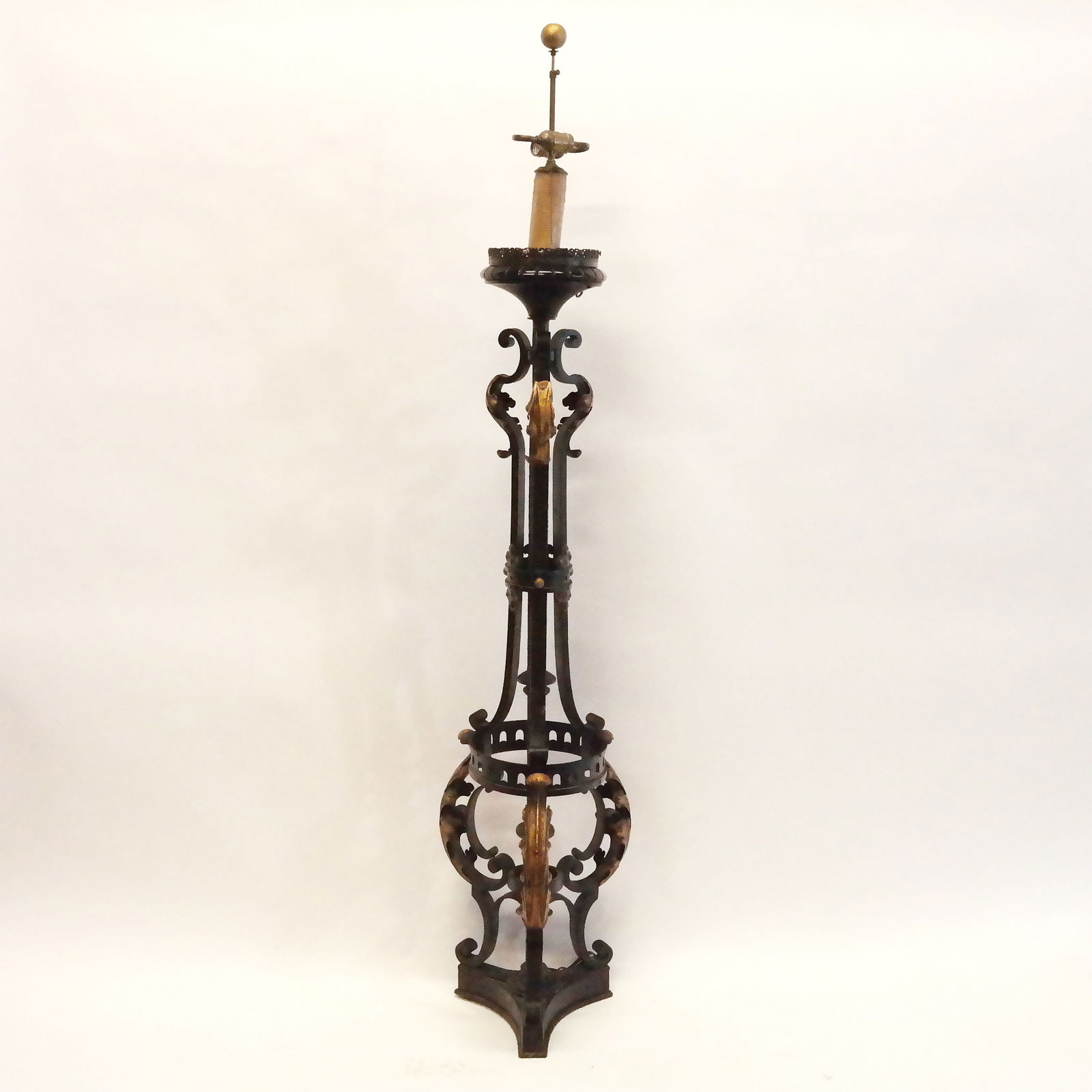 Spanish Rococo-Style Tole Floor Lamp (1 of 11)