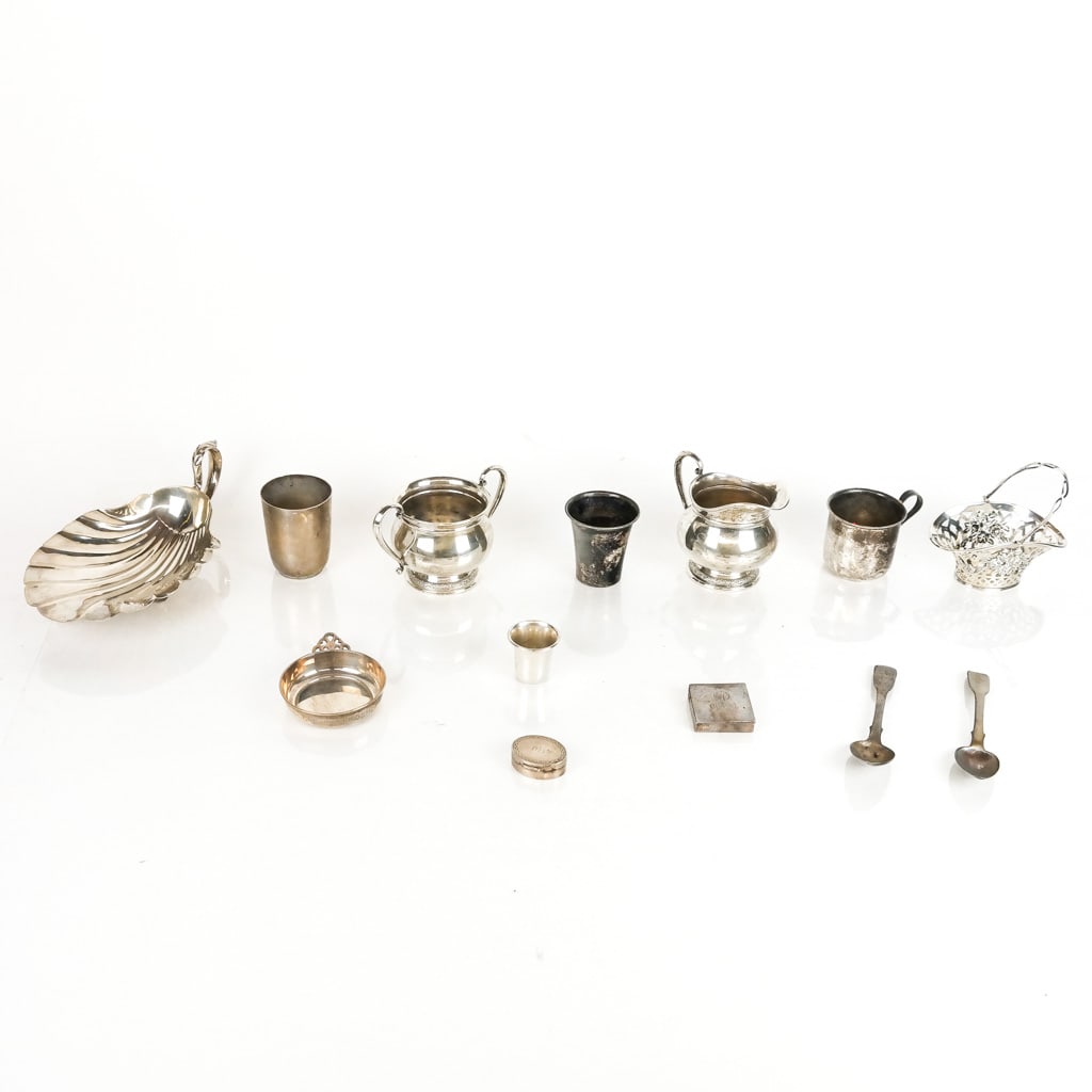 Lot of Sterling Silver and English Silver Articles (1 of 16)