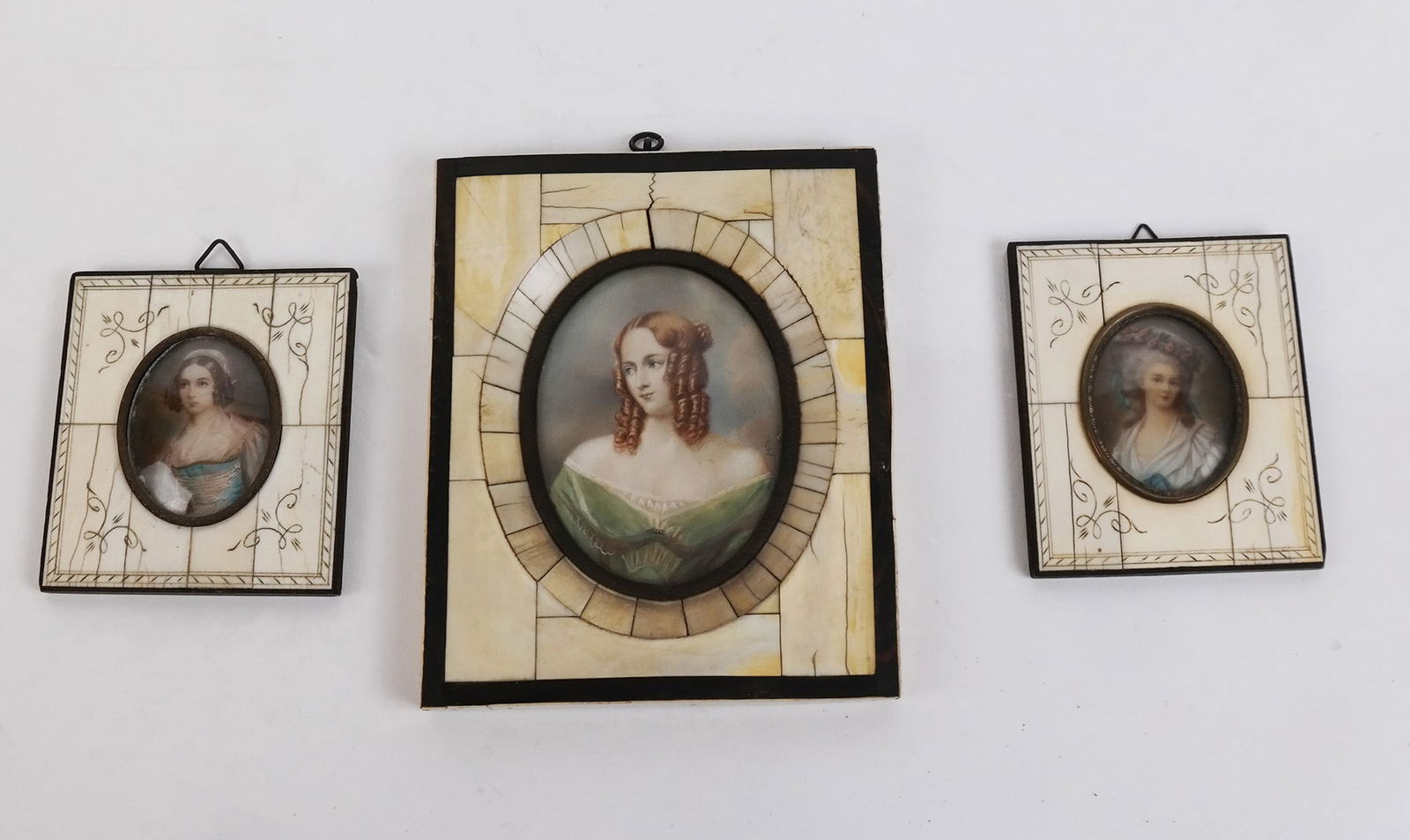 Three French Framed Portrait Miniatures (1 of 9)