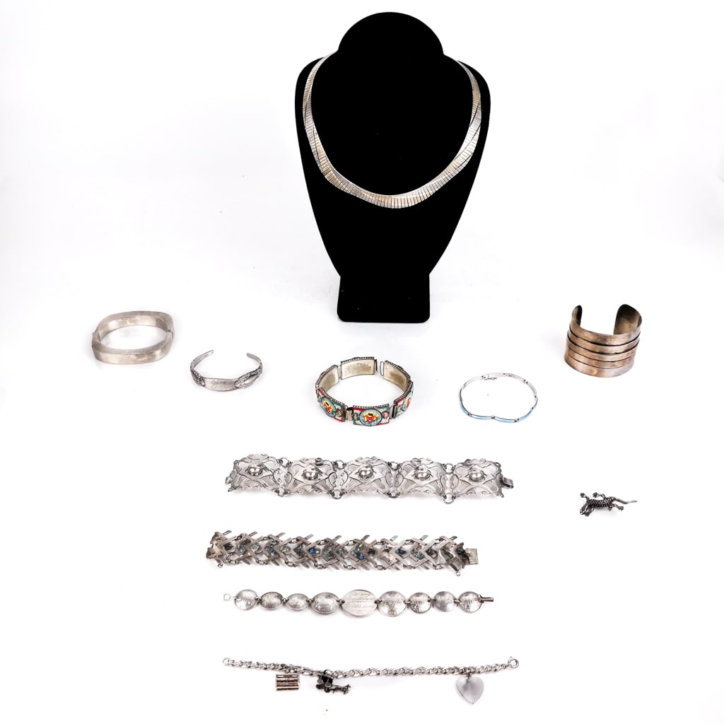 Assorted Sterling Silver & Silver Tone Jewelry (1 of 16)