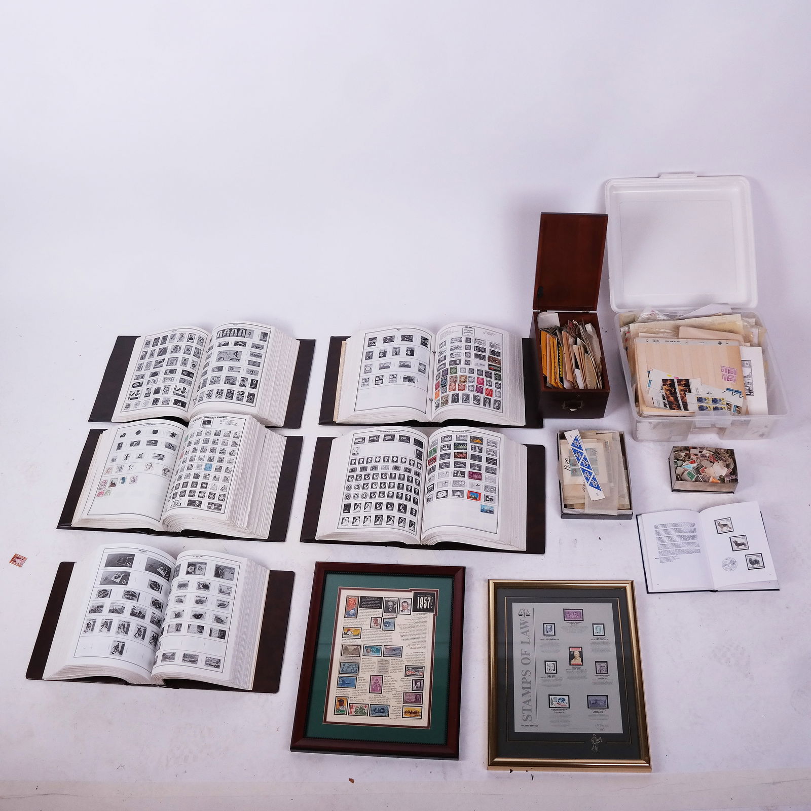 Extensive Collection of US & World Postage Stamps (1 of 7)