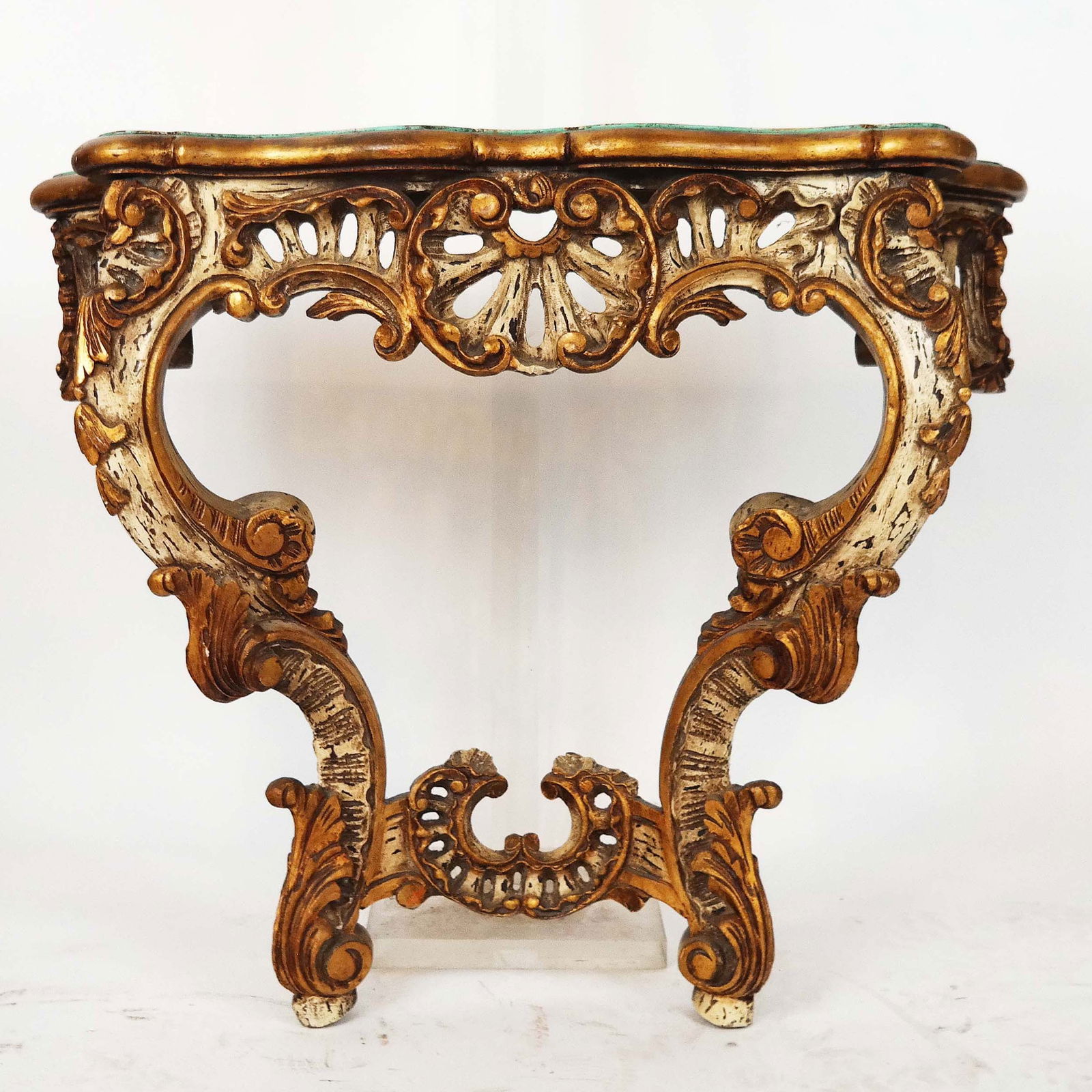 Rococo-Style Giltwood Wall - Bracket Console (1 of 6)
