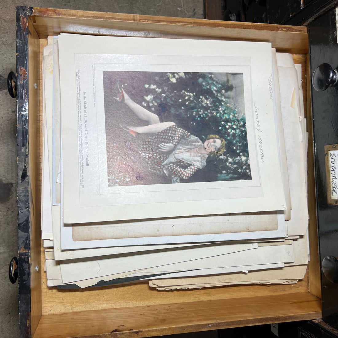 Assorted 19th & 20th Century Theatrical Prints (1 of 4)