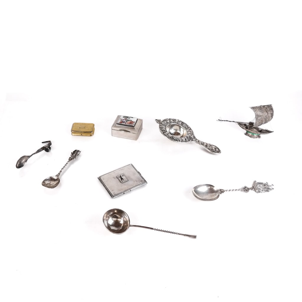 Assorted Silver Articles (1 of 13)